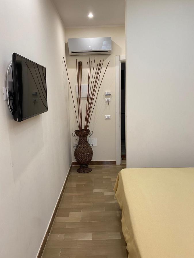 Room Milo Gallipoli Exterior foto